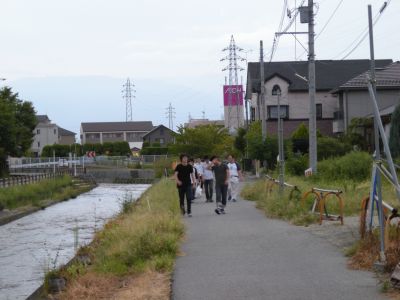 クリックでフルサイズの画像を表示